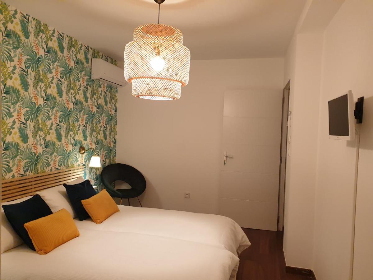 Jas Dou Felibrige Bed & Breakfast Puget-Ville ภายนอก รูปภาพ